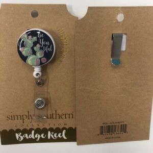 🌺NWT Simply Southern “Cactus” Badge Reel
